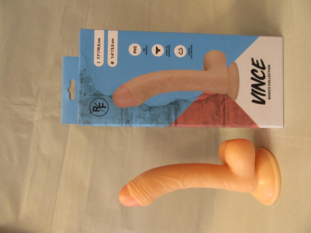 Plaatje van Get Real /Vince - Vince Realistische dildo met balzak